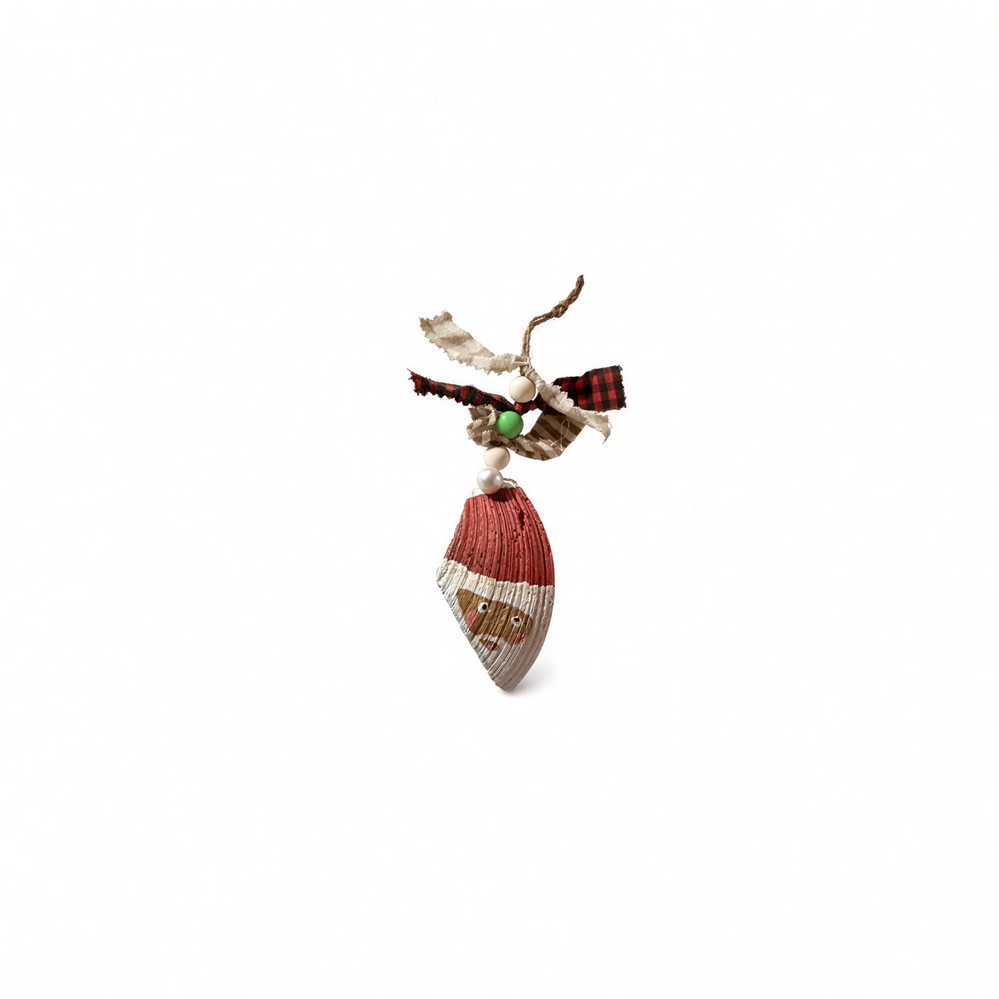 Handmade Santa Shell Ornament – Rustic Farmhouse